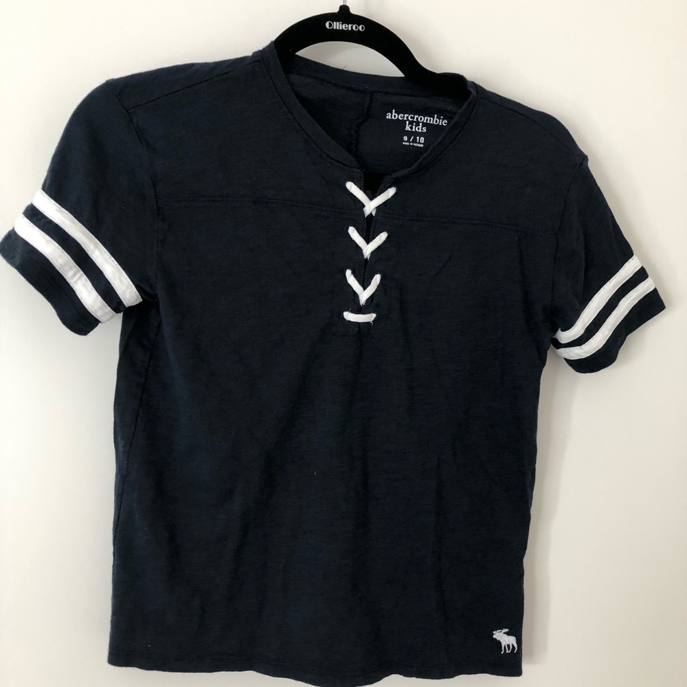 Navy top